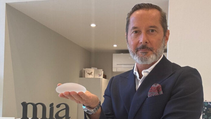 Mr-Marando-holds-a-new-revolutionary-Mia-Femtech-Implant