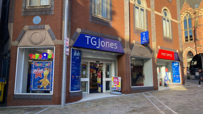 TGJones-Leeds-Imagery-31-min