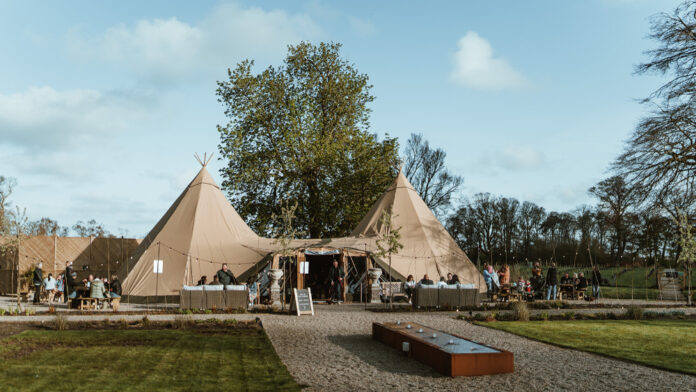 TheTipi_ExteriorWide_TheTempus