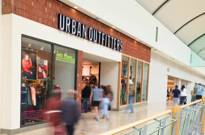 Urban-Outfitters--(1) Urban Outfitters
